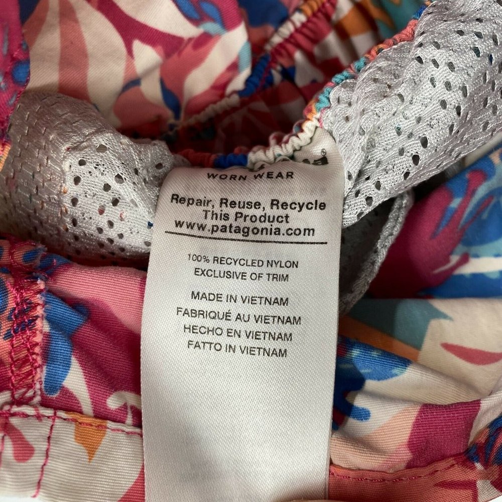 Patagonia Barely Baggies Shorts Womens Size XS Pull On Multicolored Floral Print - Picture 4 of 9